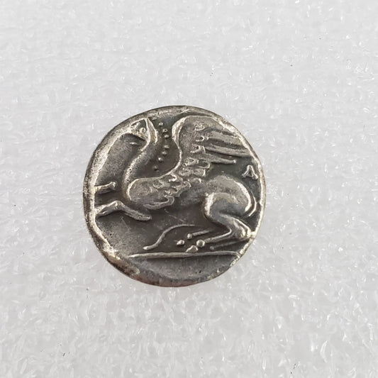 Abdera Hemisiglos Coin Replica – Griffin & Cantharus (360–350 BC)